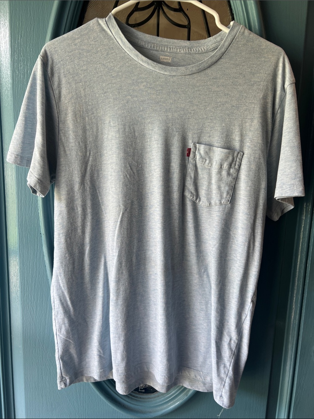 Light Blue Pocket Crew Neck T-Shirt - Levi’s - very soft